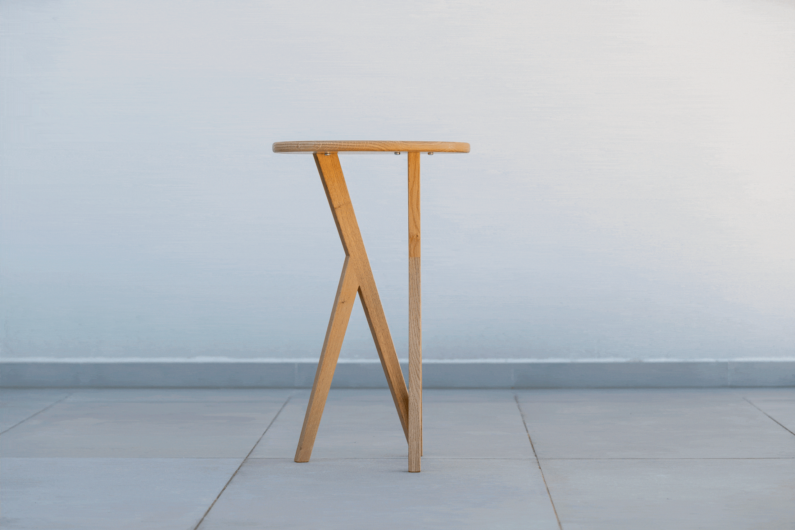 mali-sto-scaled-1.gif ATLANTIC - Solid Hardwood Side Table